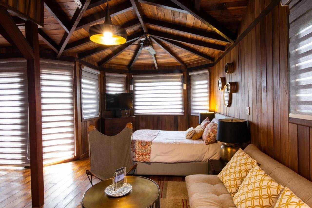 Lucero Golf And Country Club Tree Chalet Bajo Boquete