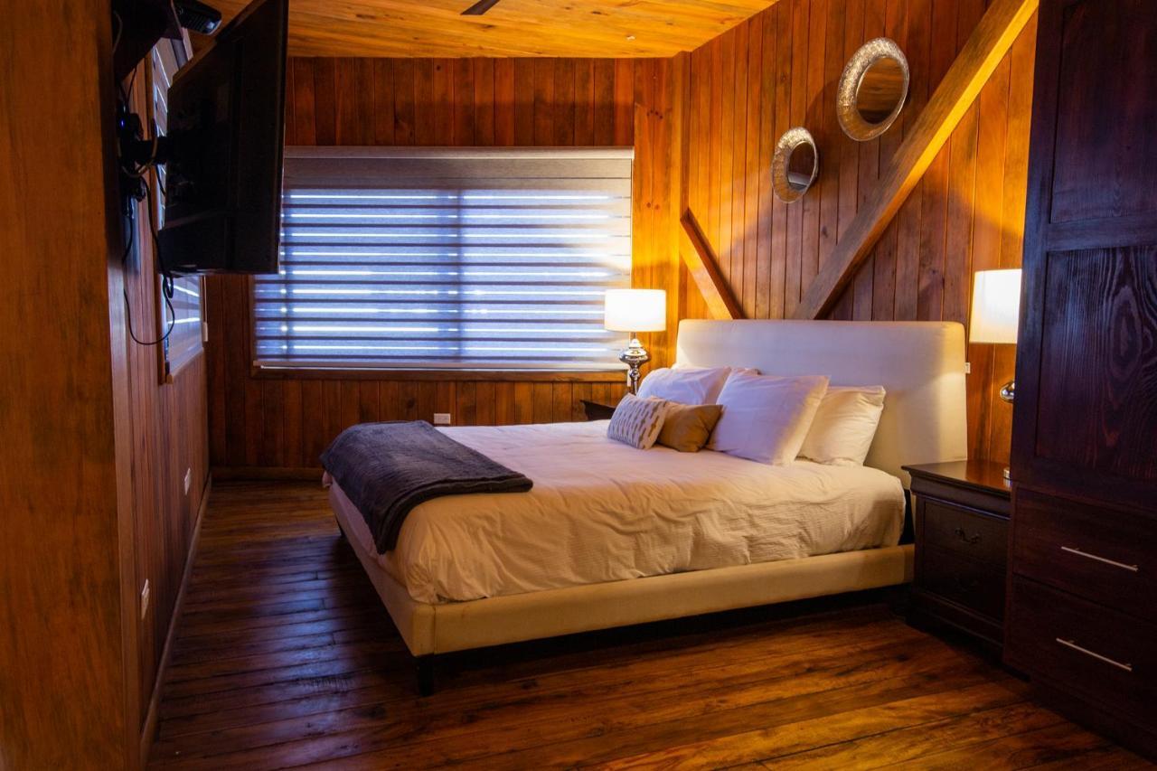 Chalet Lucero Golf And Country Club Tree Boquete